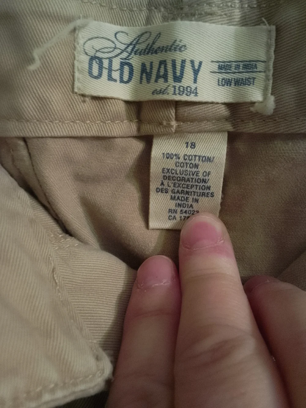 Old Navy Khaki Flat-Front Woman's‎ Authentic Old Navy Size 18 Shorts